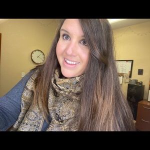 Meet your Posher, Jacqueline